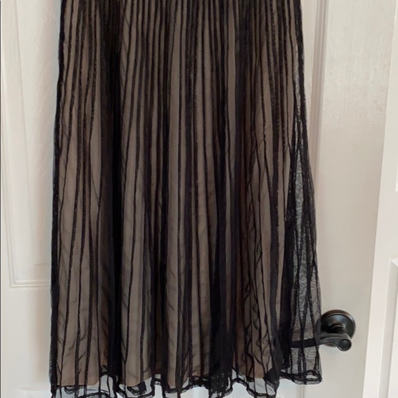 Black cocktail dress - Picture 3 of 6